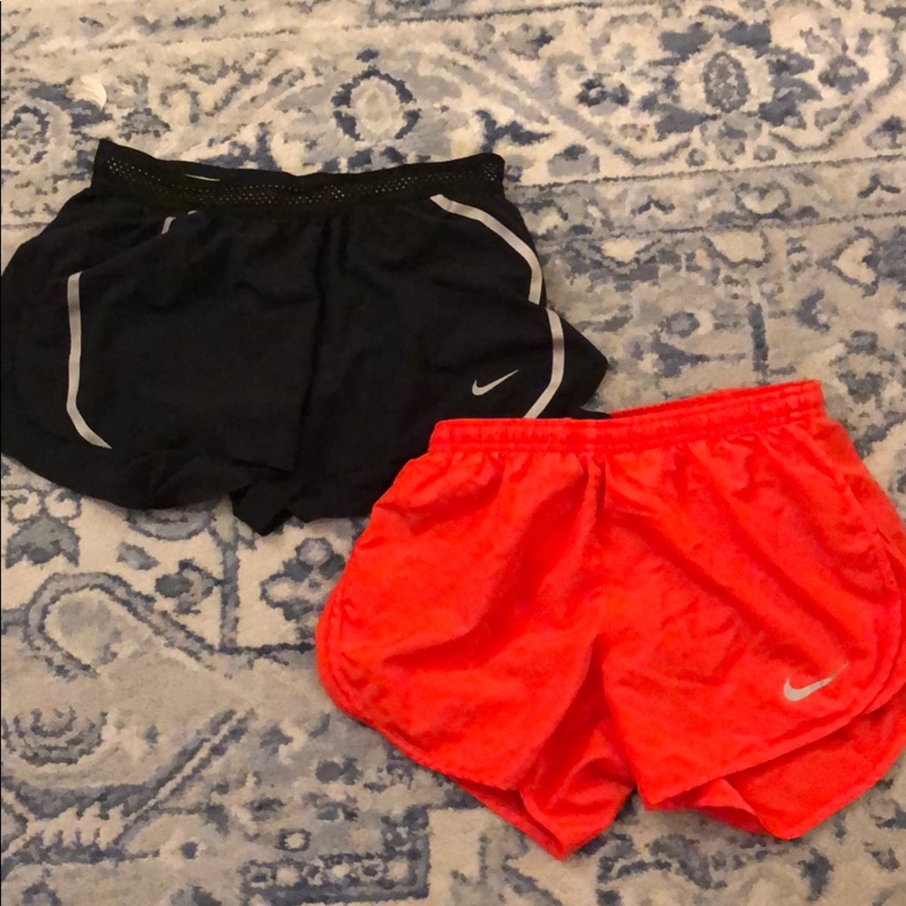 Nike Dri-Fit Tempo running shorts (set of 2)
